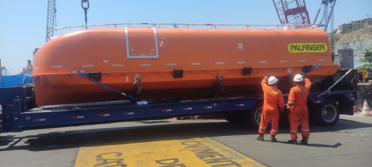 ELAYNE – OUR WOMAN IN THE LATAM LIFESAVING SERVICE BUSINESS